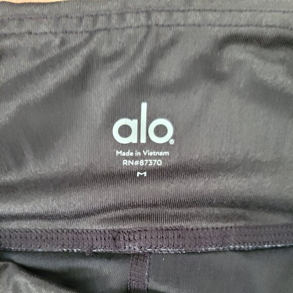 Alo Airbrush Legging size Medium - Picture 5 of 5